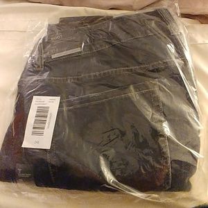 Lane Bryant Bootcut 24Short jeans